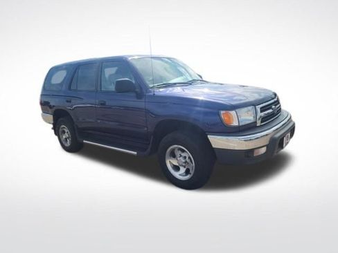 Used 2000 Toyota 4Runner 2WD image 3