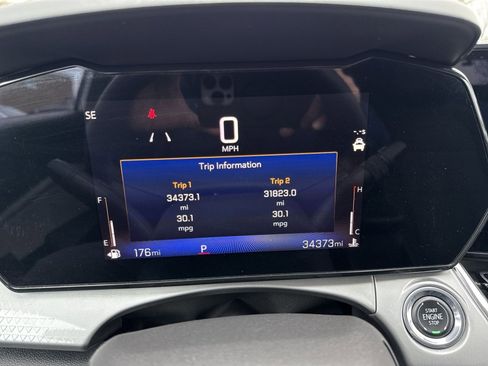 Used 2024 Chevrolet Trax LT w/ Driver Confidence Package image 15