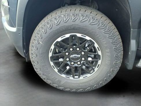 New 2026 Chevrolet Silverado EV Trail Boss w/ Premium Package AWD/4WD image 15