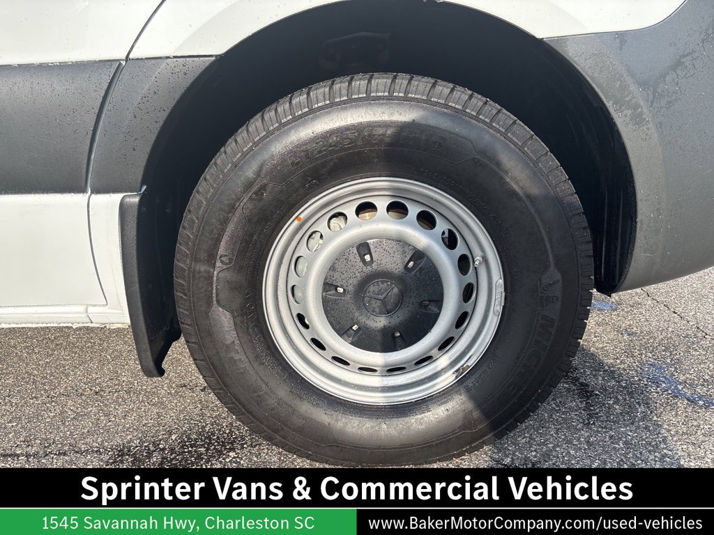 Used 2024 Mercedes-Benz Sprinter 2500 image 9