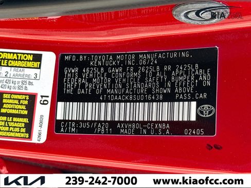 Used 2025 Toyota Camry LE w/ Convenience Package image 42