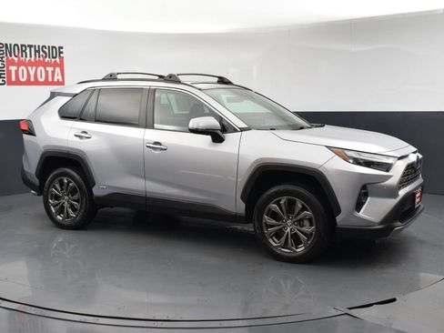 Used 2023 Toyota RAV4 Limited AWD/4WD image 6