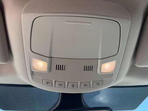 Used 2024 Ford Edge SEL AWD/4WD image 51