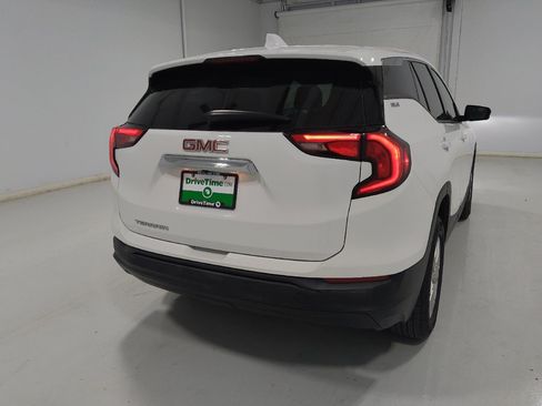 Used 2019 GMC Terrain SLE w/ LPO, Floor Liner Package FWD image 7