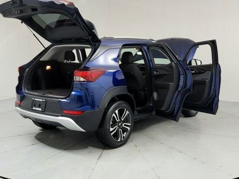 Used 2023 Chevrolet TrailBlazer LT w/ Confidence II Package image 10