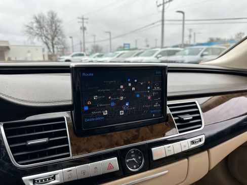 Used 2015 Audi A8 L 3.0T w/ Premium Package image 32