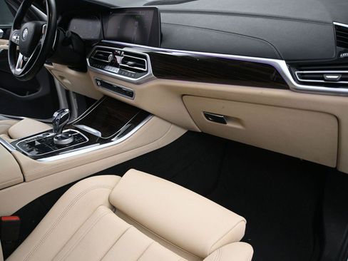 Used 2021 BMW X5 xDrive40i w/ Convenience Package AWD/4WD image 24