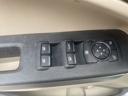 Used 2021 Ford EcoSport S image 15