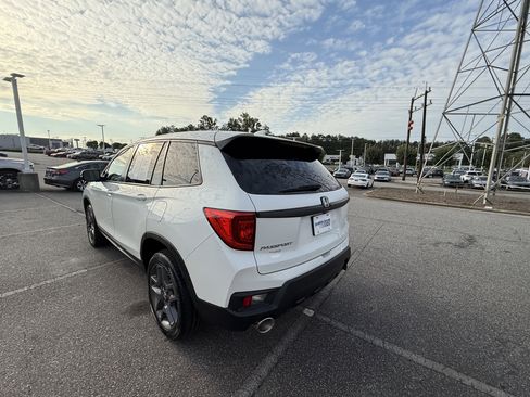 Certified 2022 Honda Passport EX-L image 8