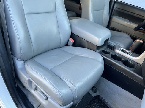 Used 2011 Toyota Tundra Limited image 21