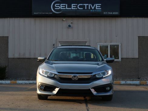 Used 2016 Honda Civic EX-L image 2