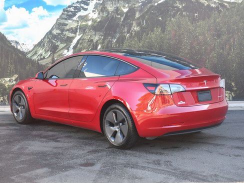 Used 2022 Tesla Model 3 Long Range image 9