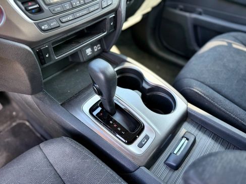 Used 2019 Honda Pilot EX image 18