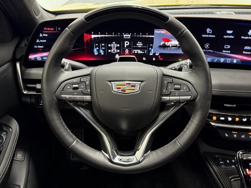 Used 2026 Cadillac CT5 V w/ Technology Package RWD image 23