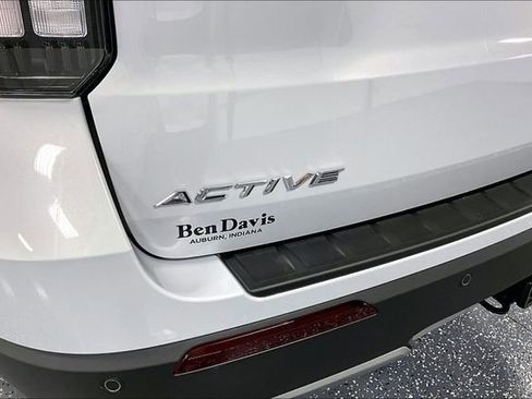 New 2026 Ford Explorer Active AWD/4WD image 9