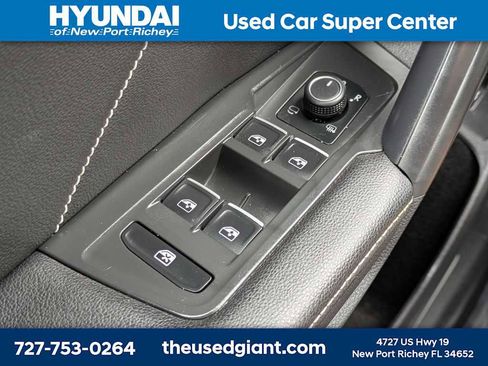 Used 2023 Volkswagen Tiguan SEL R-Line AWD/4WD image 37