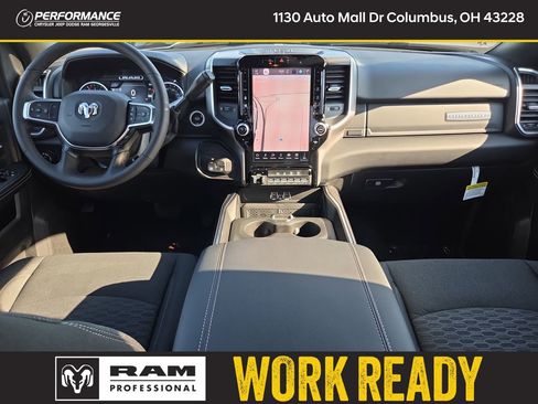 New 2026 RAM 2500 Big Horn AWD/4WD image 16