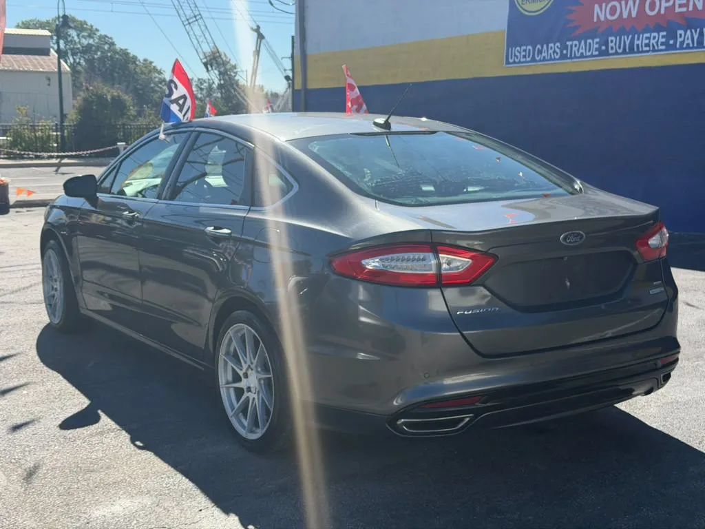 Used 2016 Ford Fusion SE w/ Equipment Group 202A AWD/4WD image 17