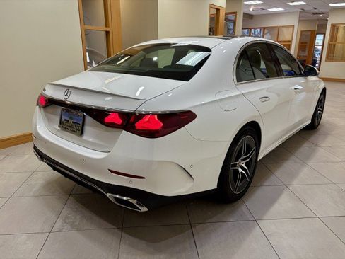 New 2025 Mercedes-Benz E 350 Sedan image 5