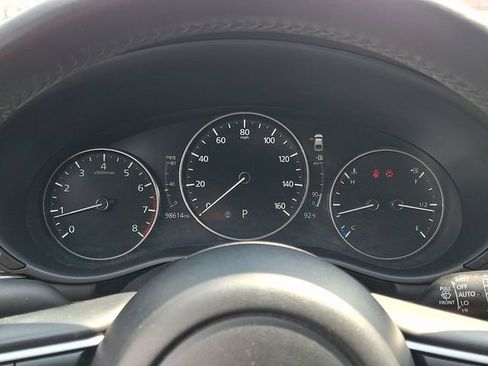 Used 2021 MAZDA MAZDA3 s FWD image 19