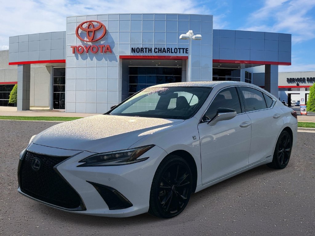 Used 2022 Lexus ES 300h F Sport w/ Accessory Package 2 FWD image 5