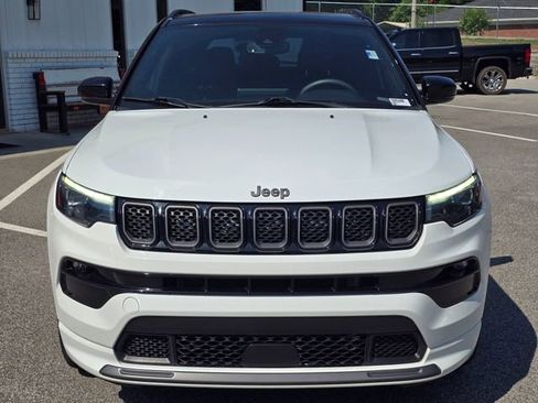 Used 2023 Jeep Compass High Altitude AWD/4WD image 8