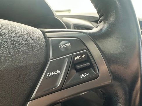 Used 2015 Hyundai Veloster Turbo w/ Option Group 04 FWD image 16