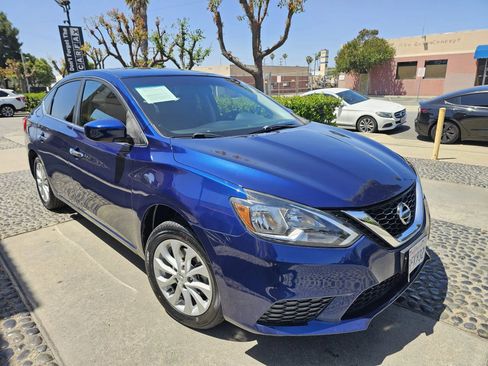 Used 2019 Nissan Sentra SV FWD image 3