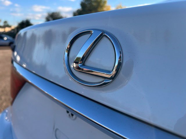 Used 2013 Lexus LS 460 AWD w/ F-Sport Pkg image 12