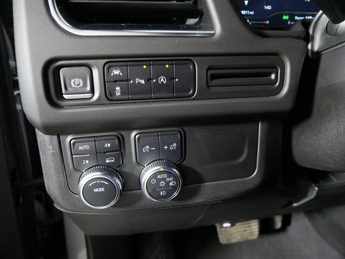 Certified 2023 GMC Yukon SLT image 26