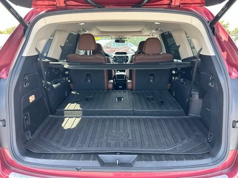 Used 2020 Subaru Ascent Touring w/ Popular Package #3 AWD/4WD image 19