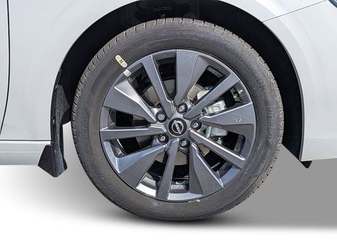 New 2026 Nissan Sentra SL w/ Floor Mat Package FWD image 8