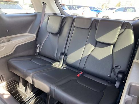 New 2026 Kia Carnival image 8