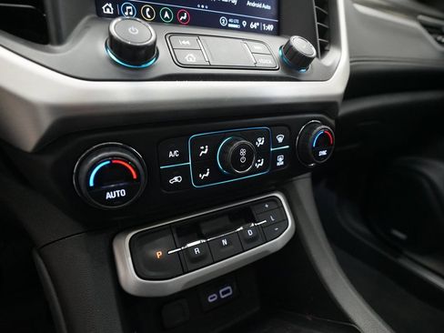 Used 2023 GMC Acadia SLT w/ Elevation Edition image 22