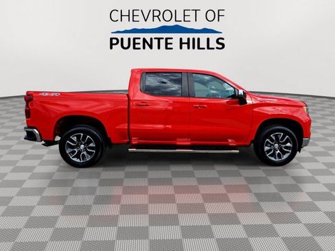 Used 2023 Chevrolet Silverado 1500 LT AWD/4WD image 9