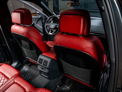 Used 2024 Audi SQ5 Prestige image 26