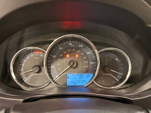 Used 2015 Toyota Corolla LE image 15