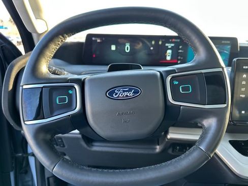 Certified 2025 Ford Expedition Max Active image 33