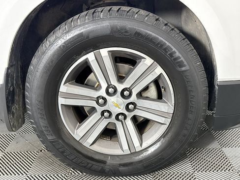 Used 2017 Chevrolet Traverse LT AWD/4WD image 29
