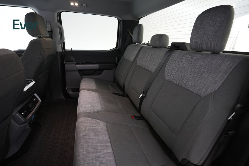 Used 2023 Ford F150 Lightning XLT AWD/4WD image 18