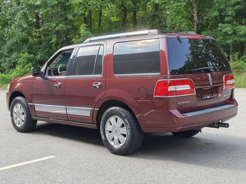 Used 2010 Lincoln Navigator 4WD image 5