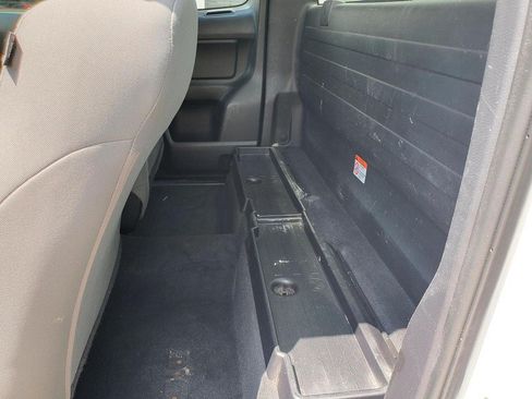 Used 2016 Toyota Tacoma SR RWD image 15