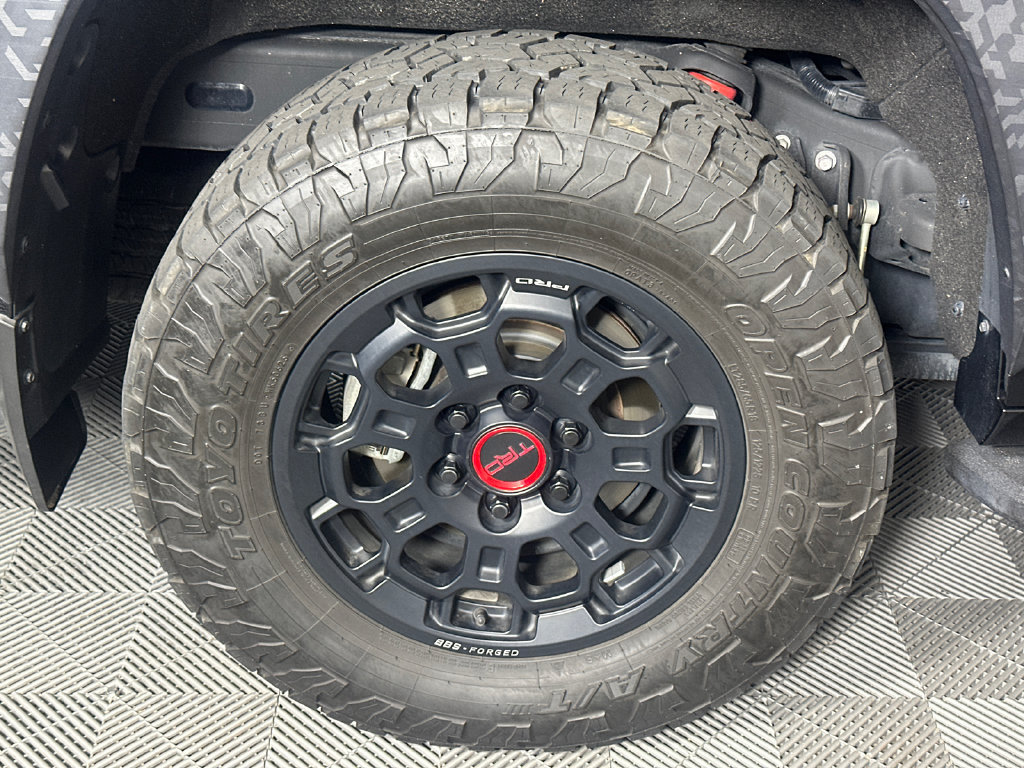 Used 2023 Toyota Sequoia TRD Pro AWD/4WD image 17