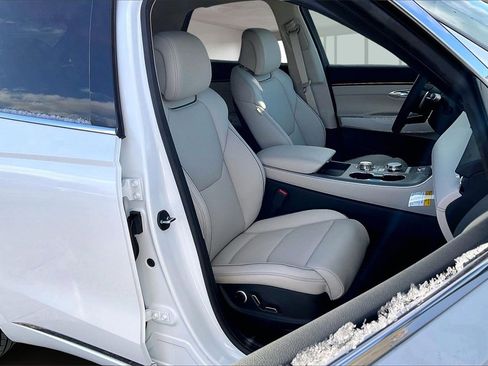 New 2026 Genesis GV70 2.5T Advanced image 10