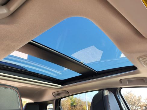 New 2026 Nissan Kicks SR w/ SR Premium Package image 14