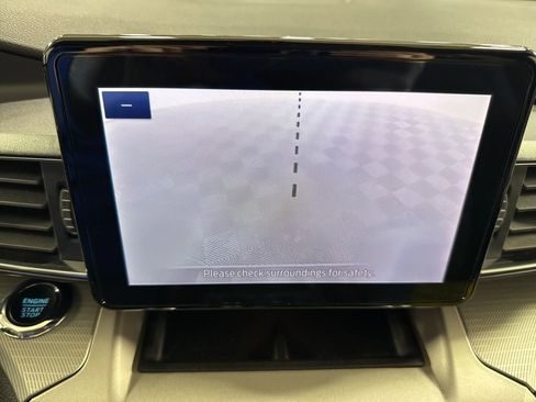 Used 2023 Ford Explorer XLT w/ Equipment Group 202A image 36