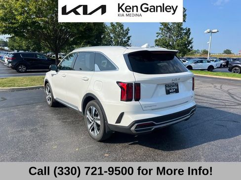 Certified 2023 Kia Sorento EX AWD/4WD image 8