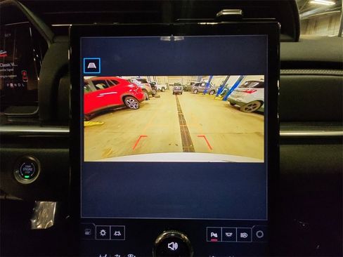 Certified 2025 GMC Terrain Elevation image 18