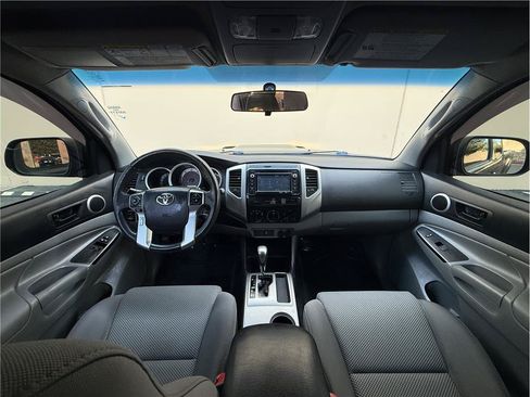 Used 2015 Toyota Tacoma PreRunner w/ TRD Sport Package RWD image 22