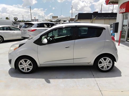 Used 2014 Chevrolet Spark LT image 6